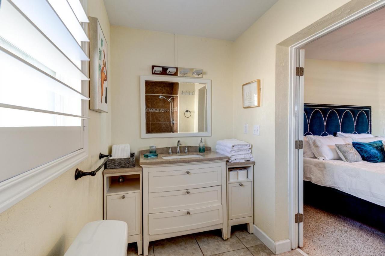 3 Bed 2 Ba Wifi Kitchen Walk To Beach Firepit Daytona Beach Esterno foto